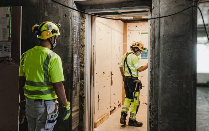 זמן בנייה של KONE השתמש במעליות